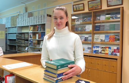 Фонд библиотеки пополнился новыми учебными и научными изданиями